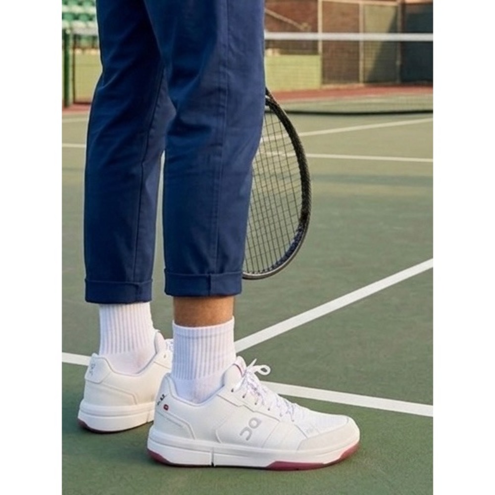 On Running Men's THE ROGER Clubhouse Tennis Sneakers White Grenadine Size 10